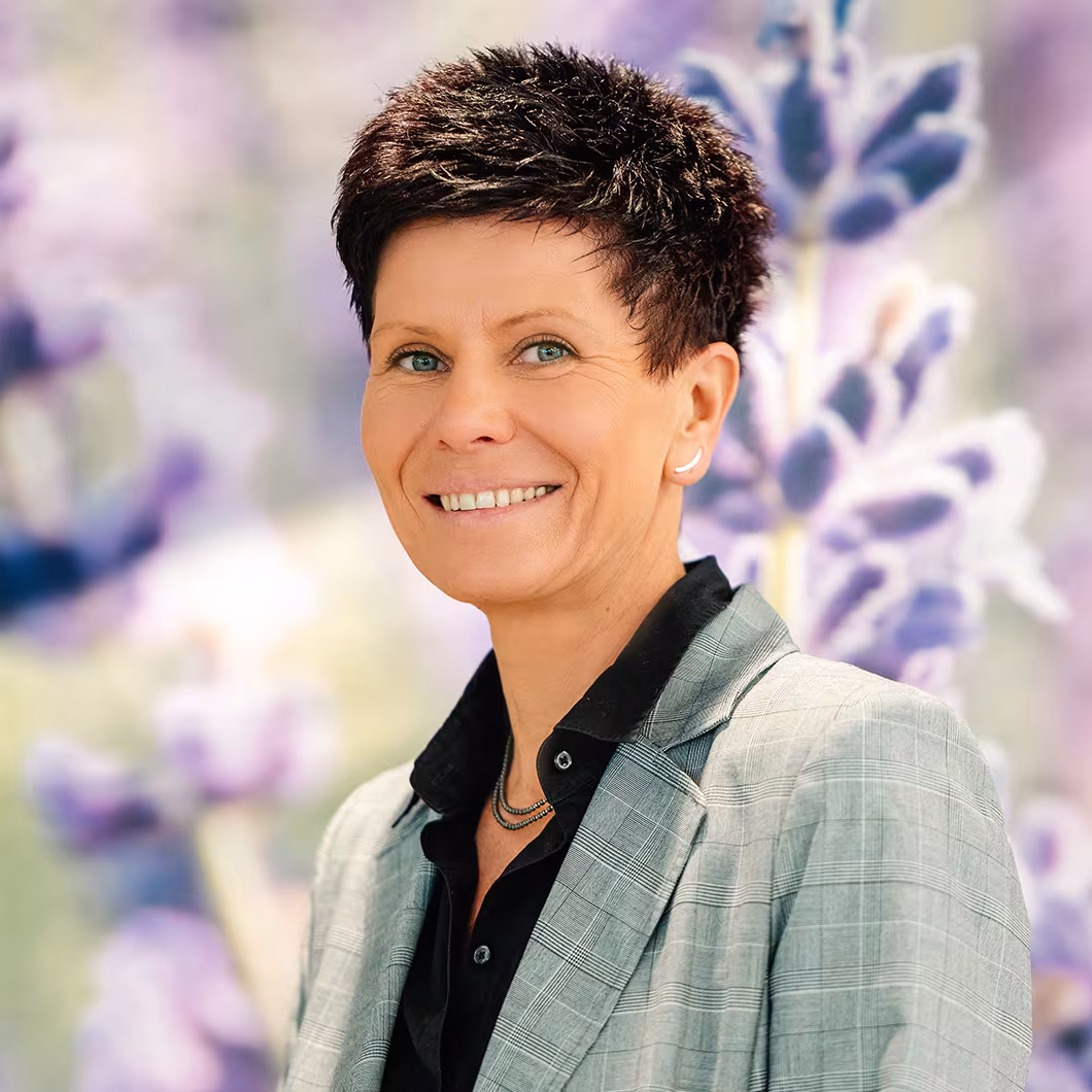 Apotheke am Theater in Cottbus: Ihre Ansprechpartnerin Frau Thierfelder