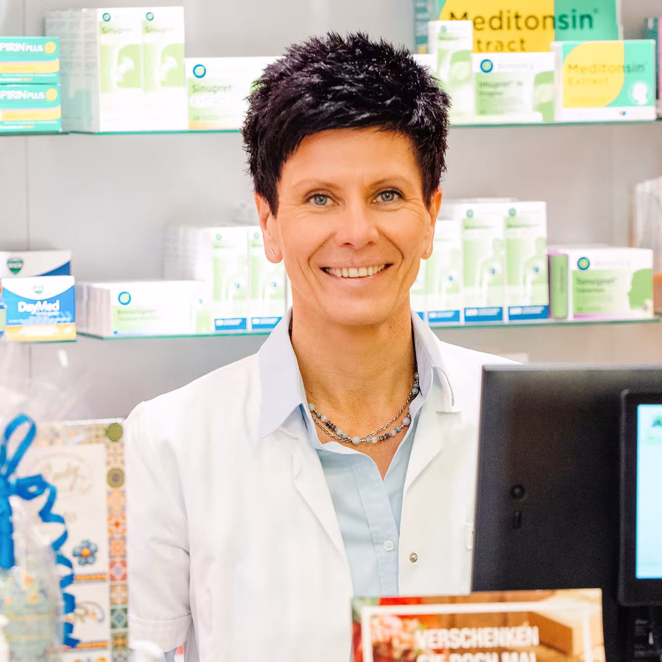 Frau Thierfelder, persönliche Beratung in den Apotheken in Cottbus