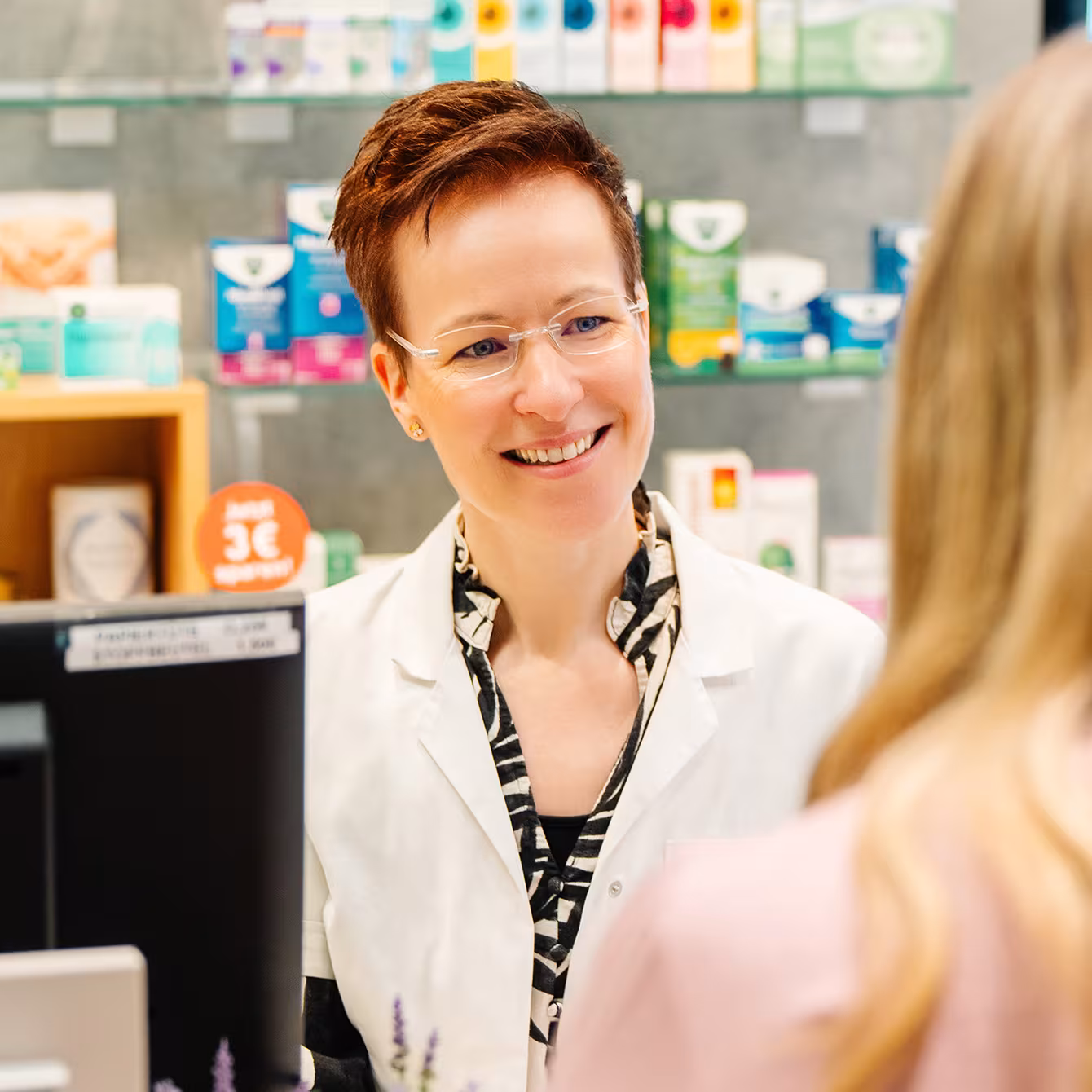 Apotheke im Lausitzpark in Cottbus, Ansprechpartnerin Frau Eckert